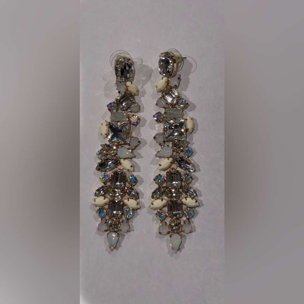 Formal Dangle Earrings